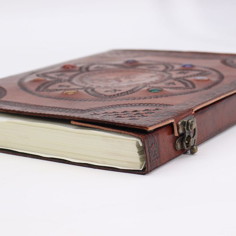 Велика Записна Книга - Камені Чакр та Мандала з Драконом - 100 сторінок 25x34 см