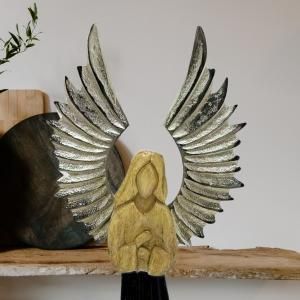 Angeles de Madera de Mango