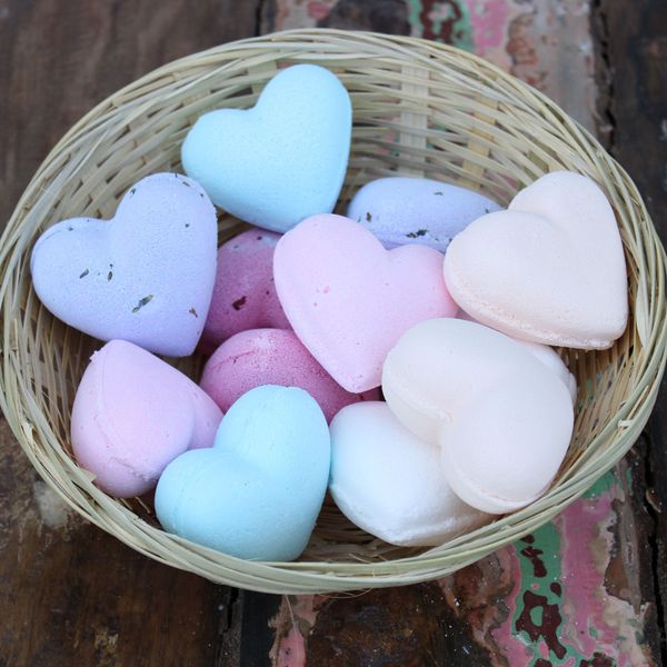Love Heart koupelová bomba 70 g - Dětský pudr