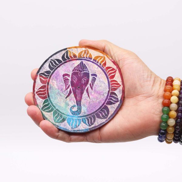 Porte-encens en pierre à savon Disque 10 cm - Ganesha