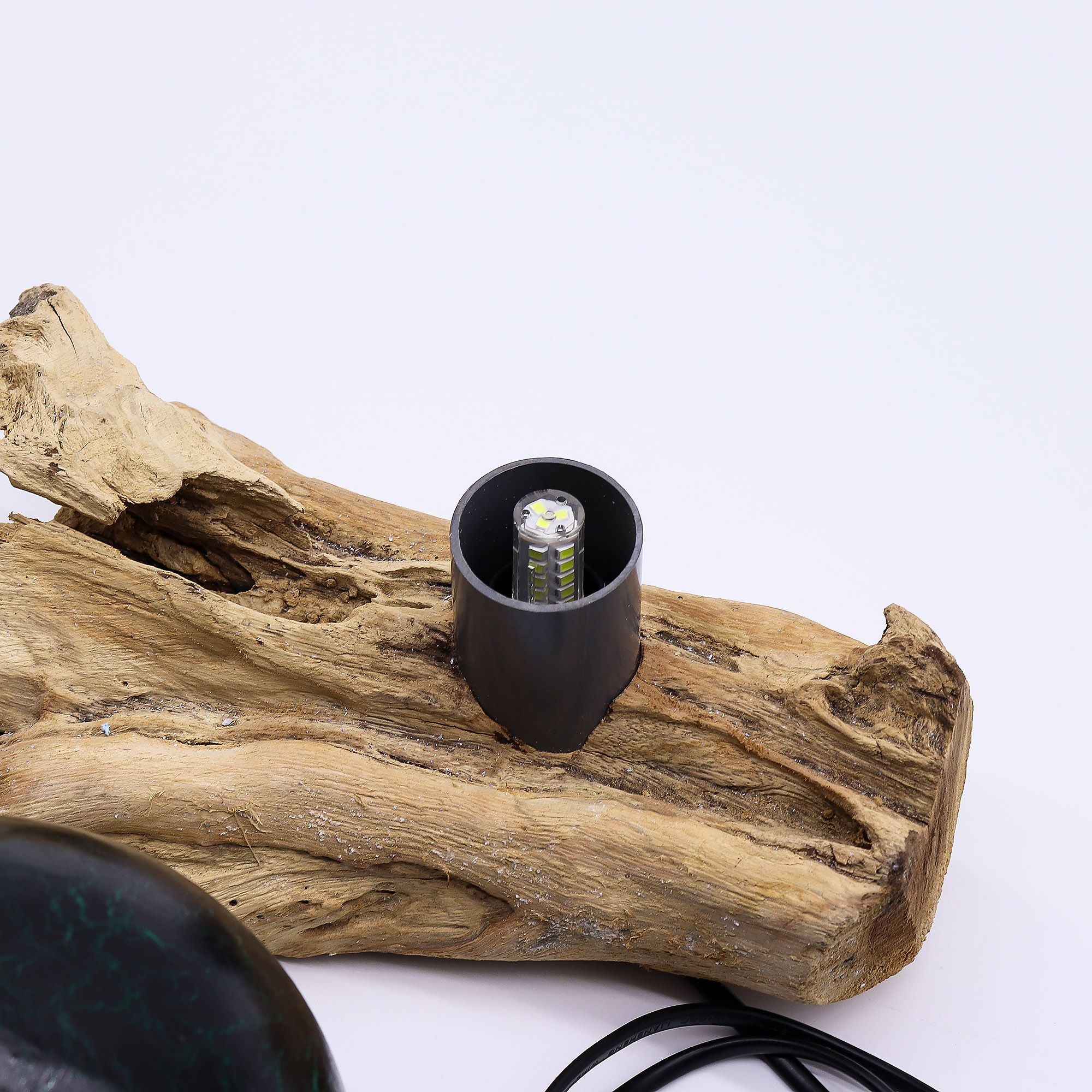 Candeeiro de Mesa com Abajur Verde Esmeralda Craquelê