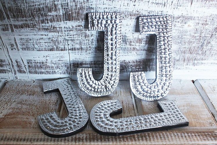 Petites lettres en aluminium - J