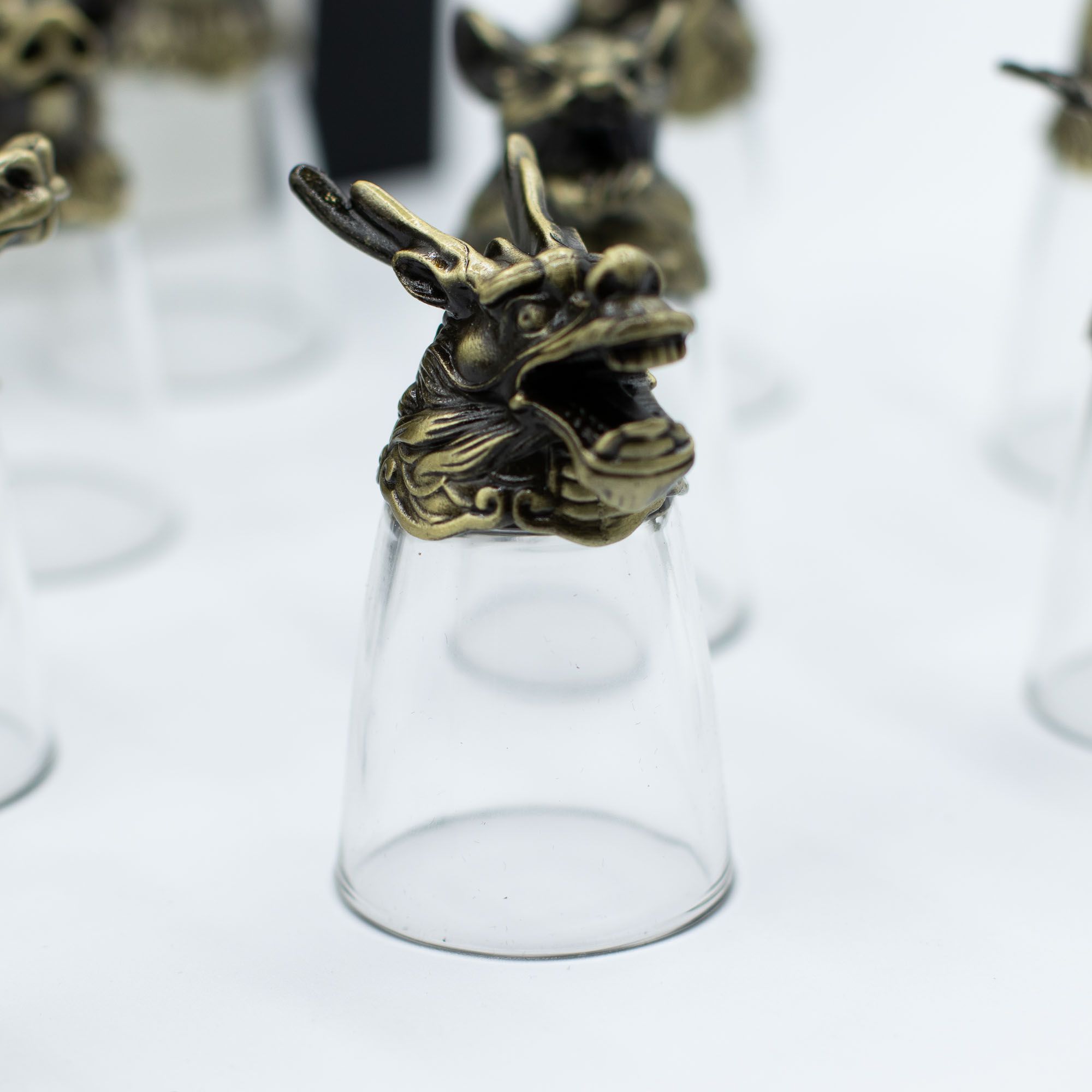 Obrnute Shot Čašice (25ml) – Stvorenja Kineskog Horoskopa – Antik Brončana