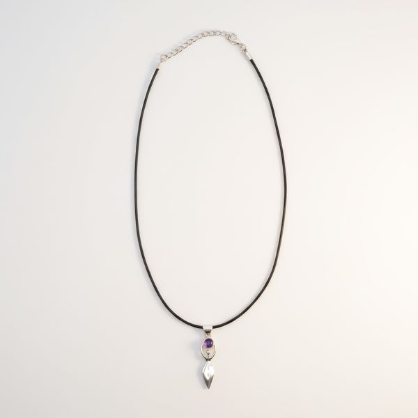 Colgantes devocionales de la India - Baño de plata (Cordón de 45 cm) - Diosa Amatista