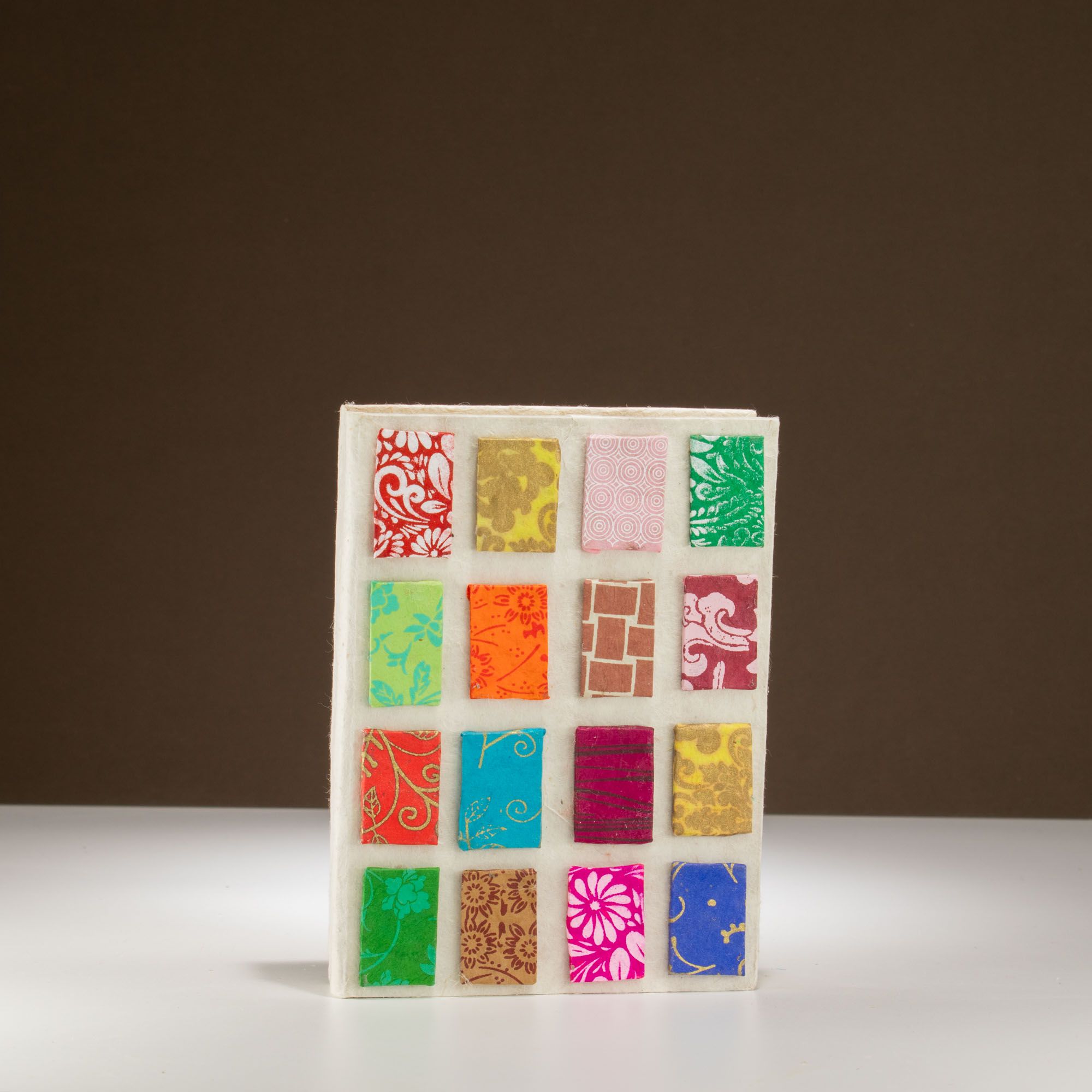 Mellan Lokta Anteckningsbok - Minimosaik (15x12cm) - 45 blad - Natur