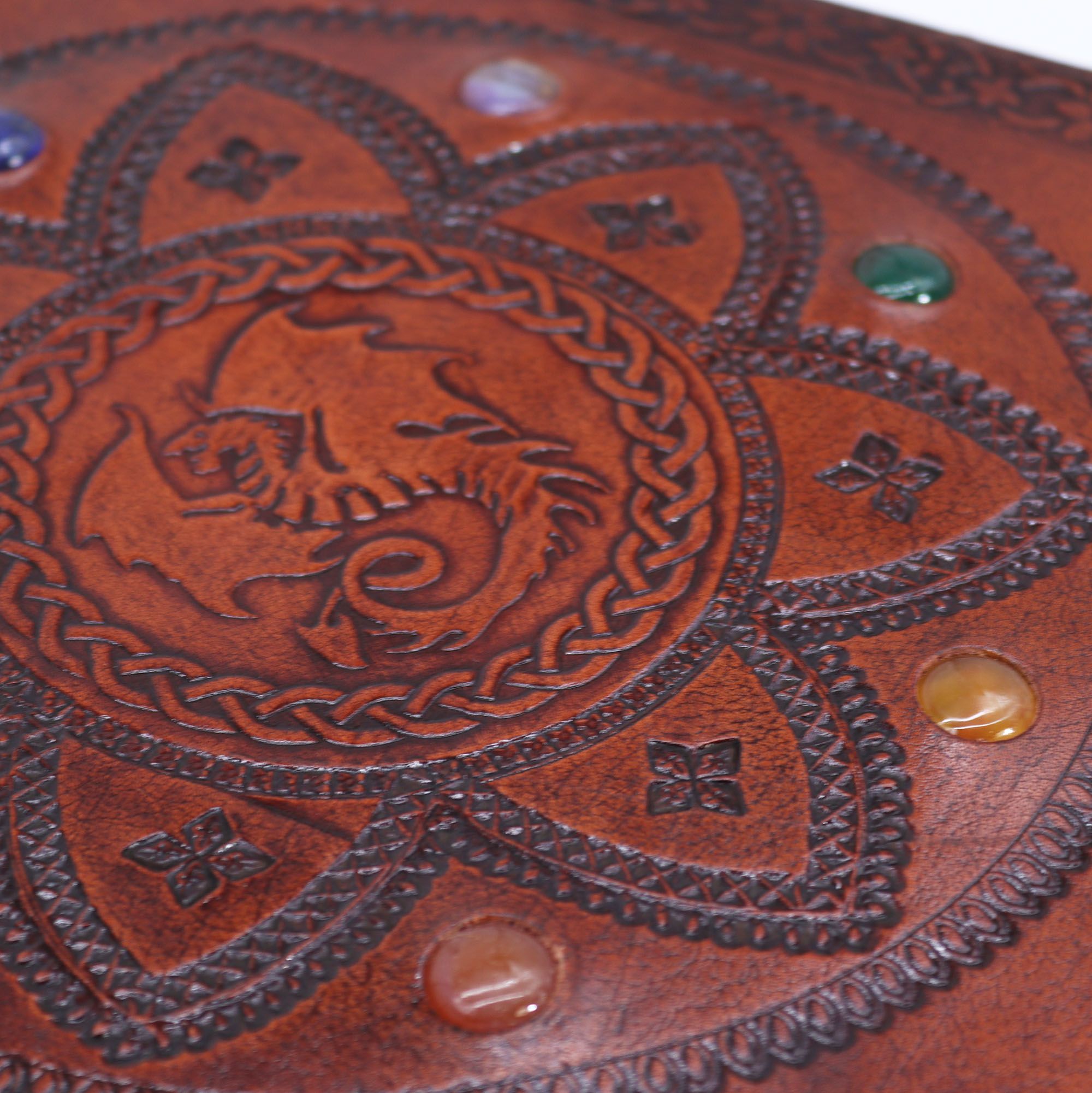 Groot Tomb Boek - Chakra Stenen Draak Mandala