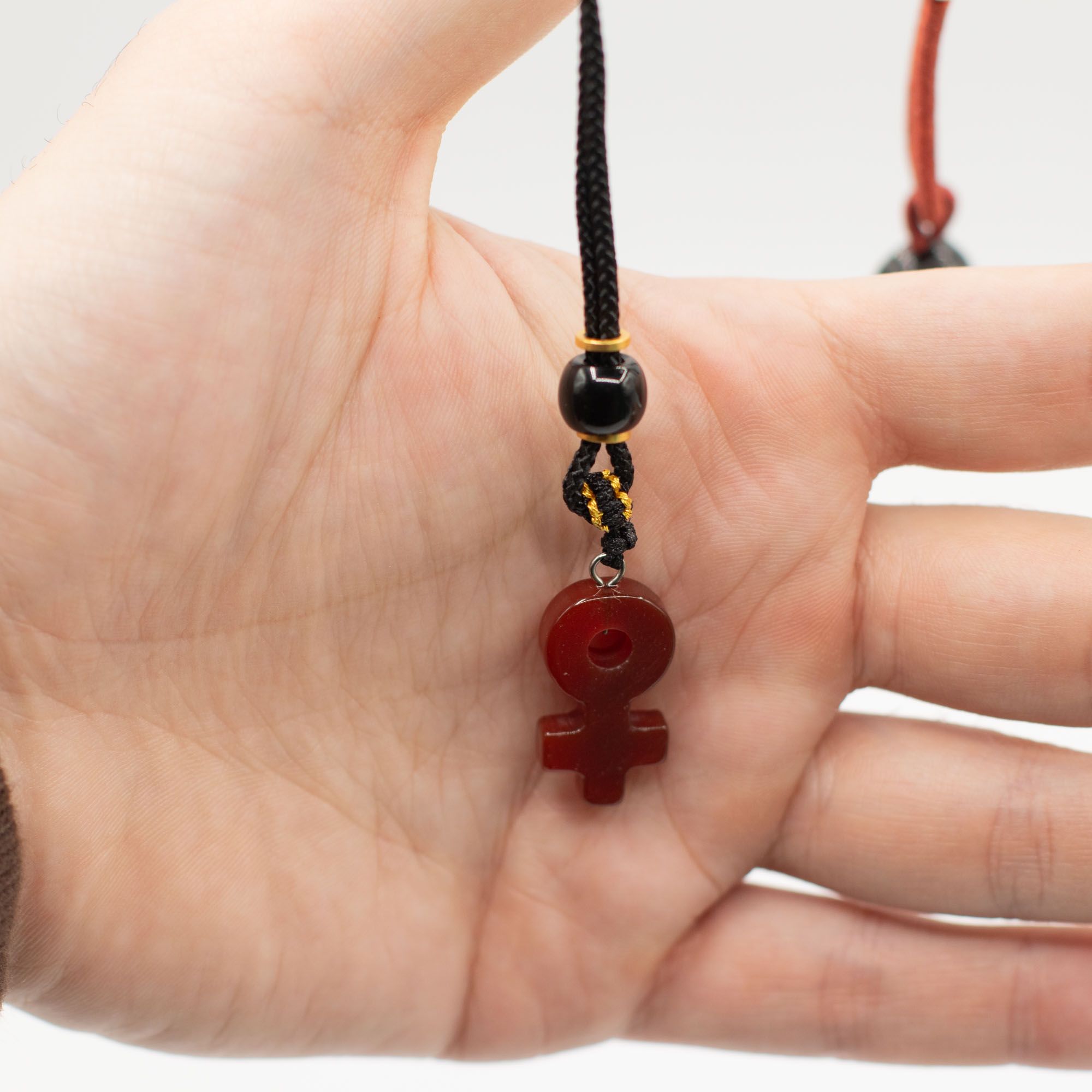 Colares de Corda com Pedras Peciosas - Coleção Icónica (sortidos)