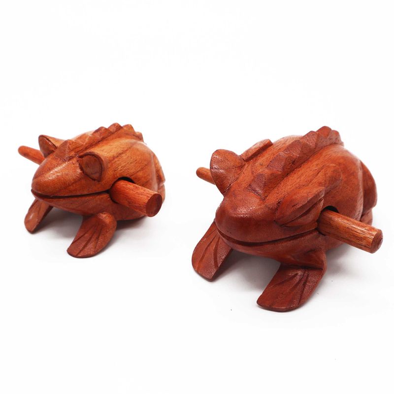 Petite Grenouille en Bois qui Coasse