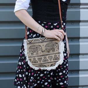 Bolso con Flecos