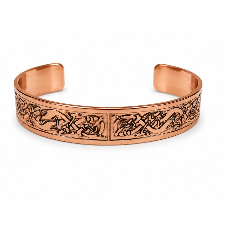 Solida koppararmband i medeltidskollektion med affirmationgravyrer (blandade)