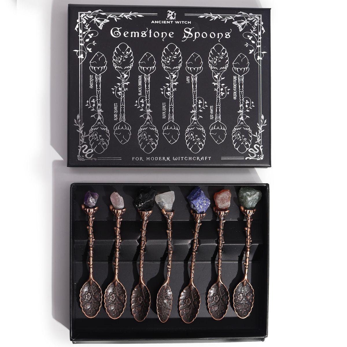 Conjunto de 7 colheres de bruxa em cristal com pedras preciosas e bronze