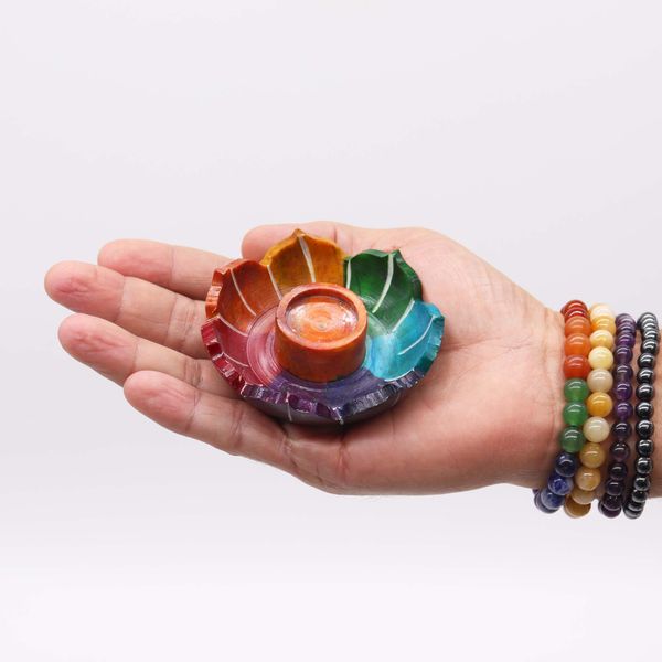 Porte-encens en pierre à savon Petit Fleur de Lotus 7,5x2,5 cm - Couleurs des Chakras
