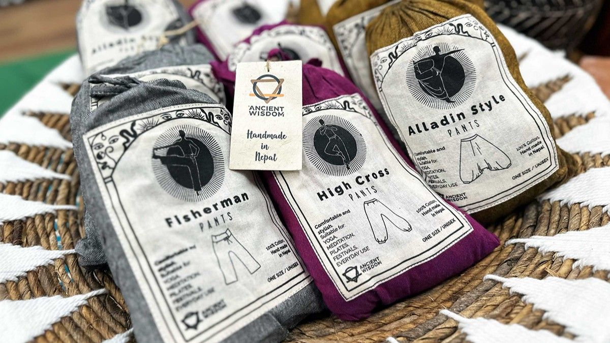 Йога и Фестивални Панталони