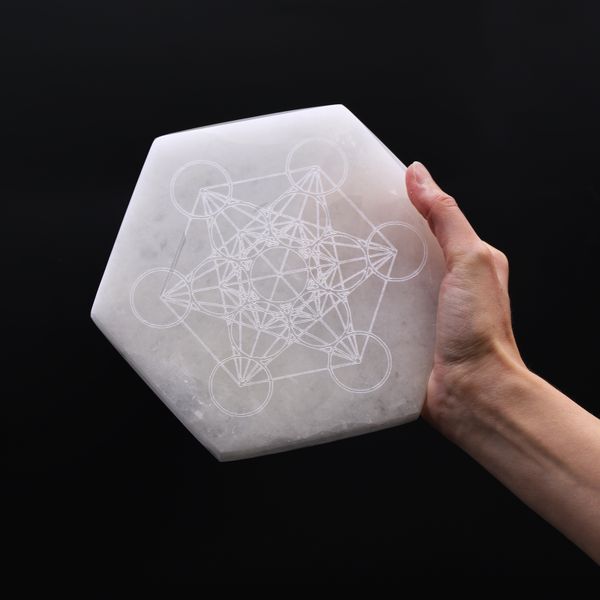 Plaque Hexagonale de Sélénite 18cm - Orientation et Décision