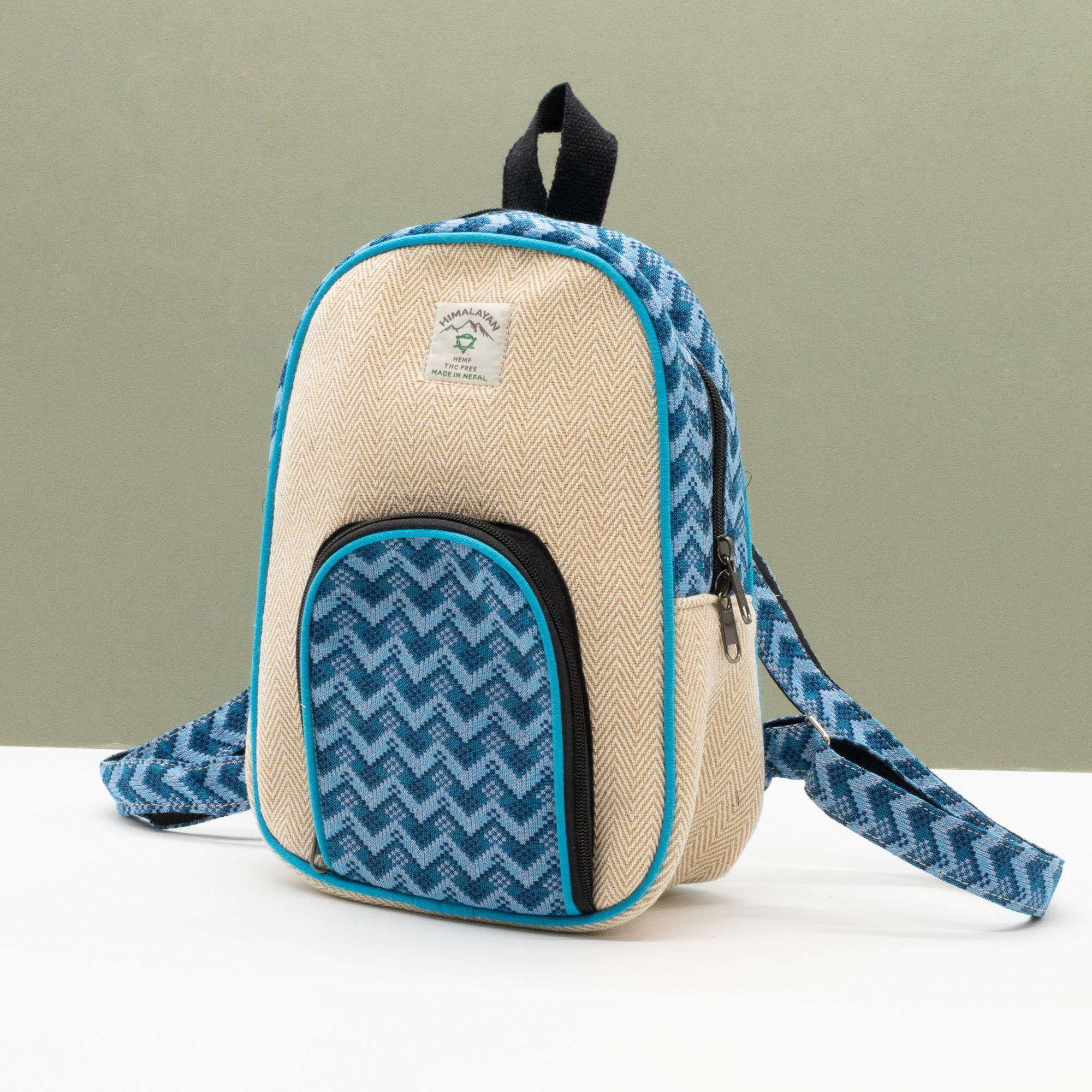 Medium Kathmandu Backpack - Dhaka Design (30x21x9cm)