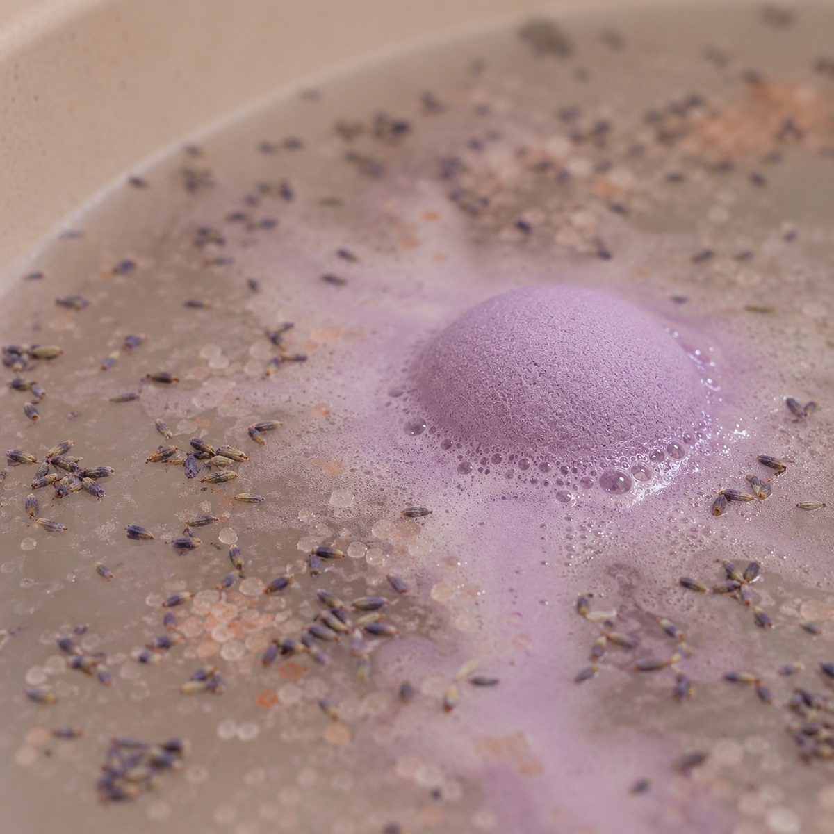 Aromatherapy Set: Bath Bomb, Himalayan Bath Salt and Flowers