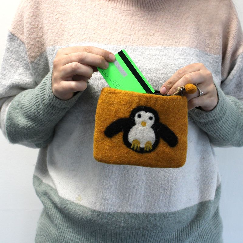 Pochette à glissière en feutre naturel (asst) -  Pengouin Mignon