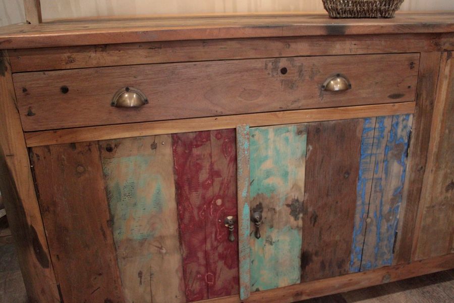 Suporte de exibição para Bathbombs - recycled wood