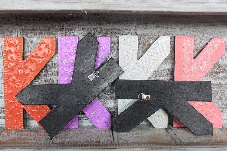 Lettres multi couleurs - Couleurs assorties -Lettre "K"  - 15cm