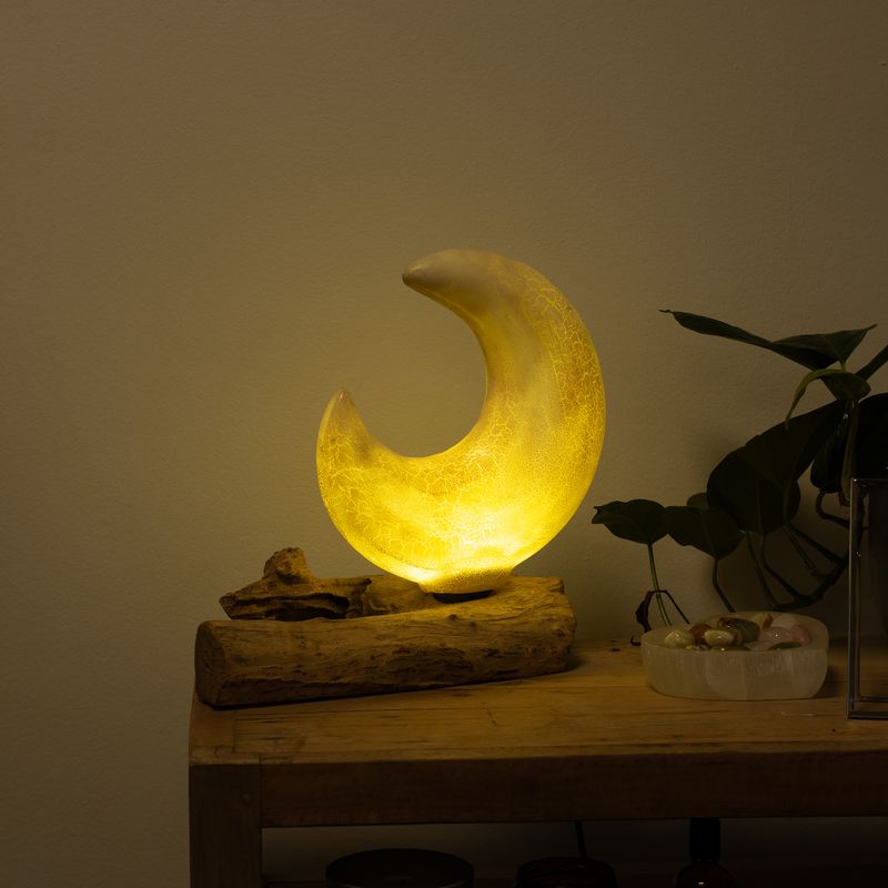 Lampă DriftGlow cu Abajur Semilună cu Efect Crăpat – Galben – Ștecher UE