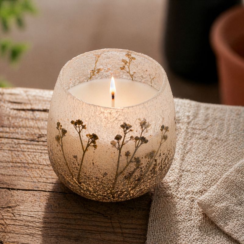Mellan Doftljus i Glasburk - Wildlight Woods