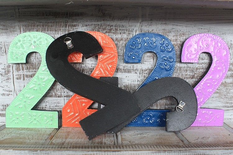 Chiffre multi couleurs - Couleurs assorties -Chiffre "2"  - 15cm