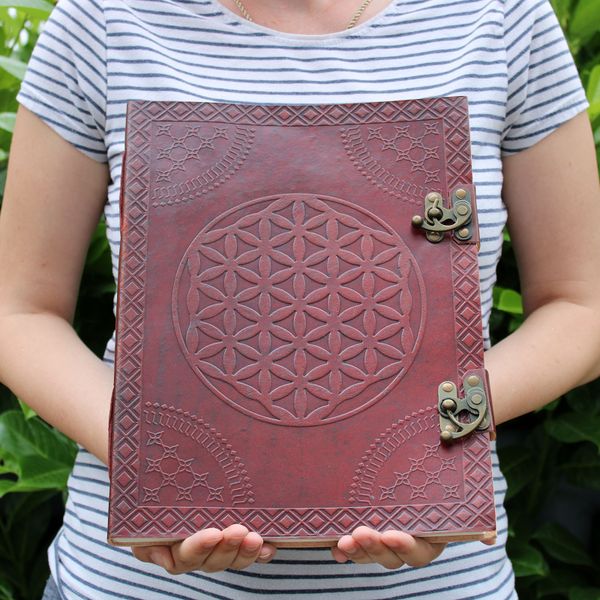 Шкіряна Записна Книга з Квіткою Життя 25х32,5 см