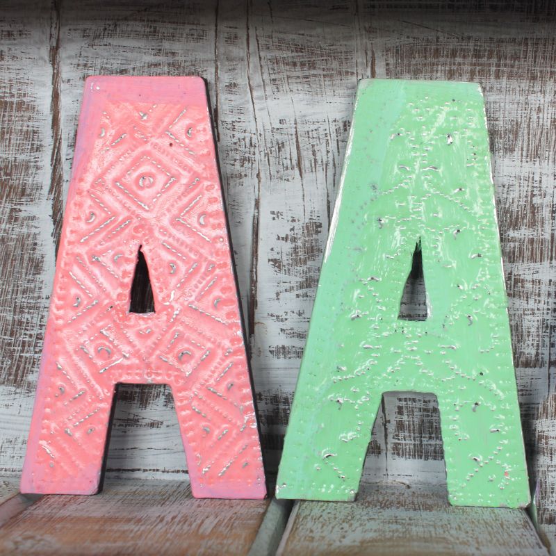 Lettres multi couleurs - Couleurs assorties -Lettre "A"  - 15cm