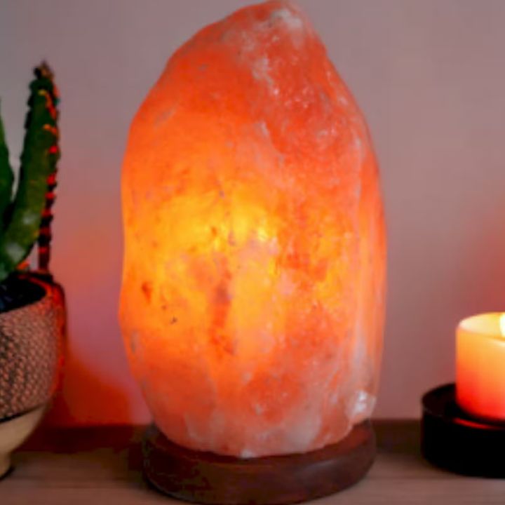 Lampes, Bougeoirs en Cristal de Sel de l'Himalaya.