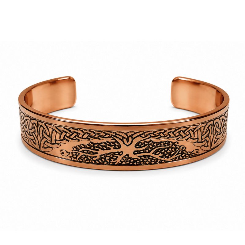 Solida koppararmband i medeltidskollektion med affirmationgravyrer (blandade)