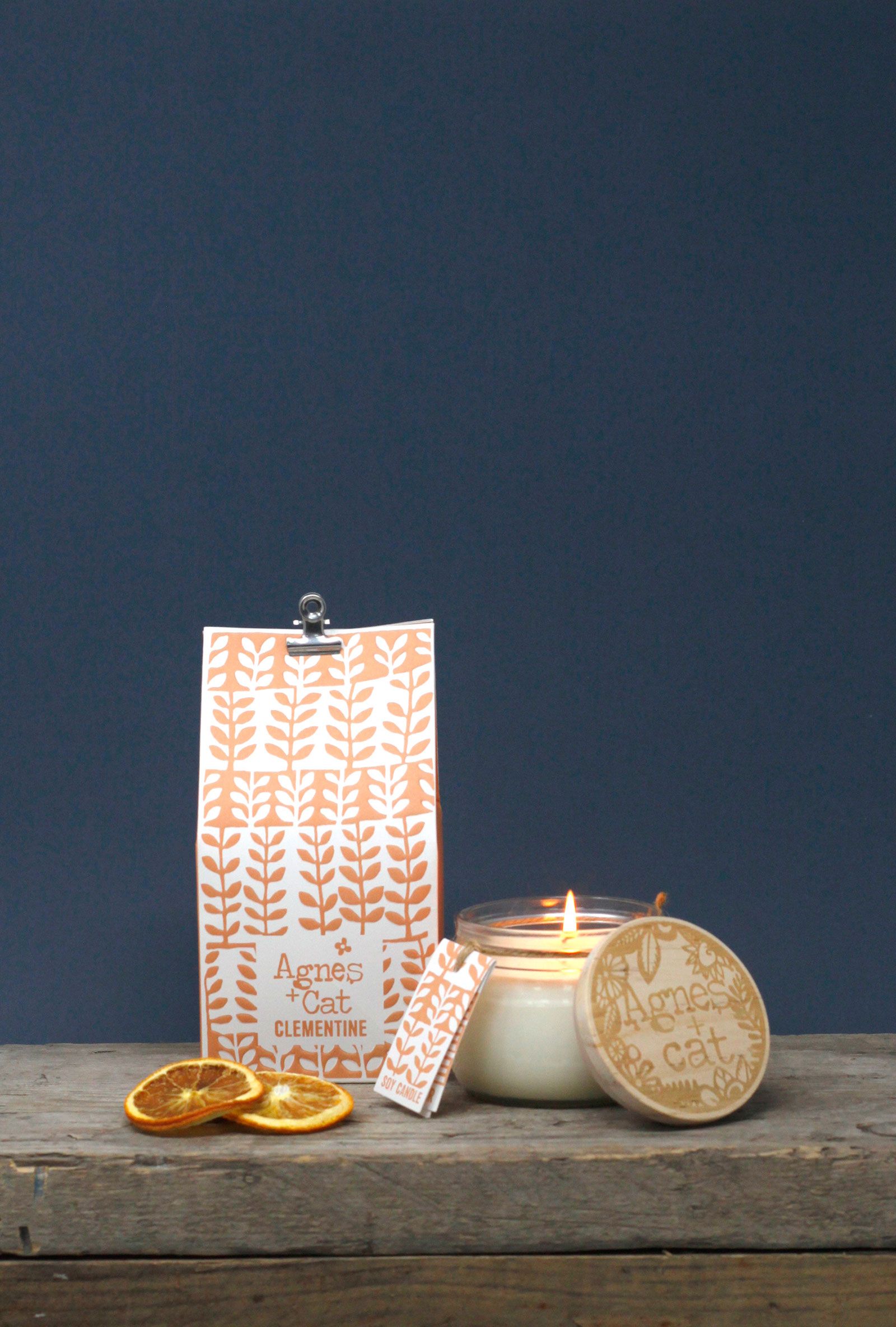 180g Poklon Kutija sa Sojinom Svijećom u Staklenki  - Marokanska Rolada