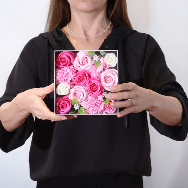 Boîte Carrée - Naissance - Roses
