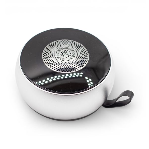 Altavoz mini plateado con efecto de iluminación Mandela