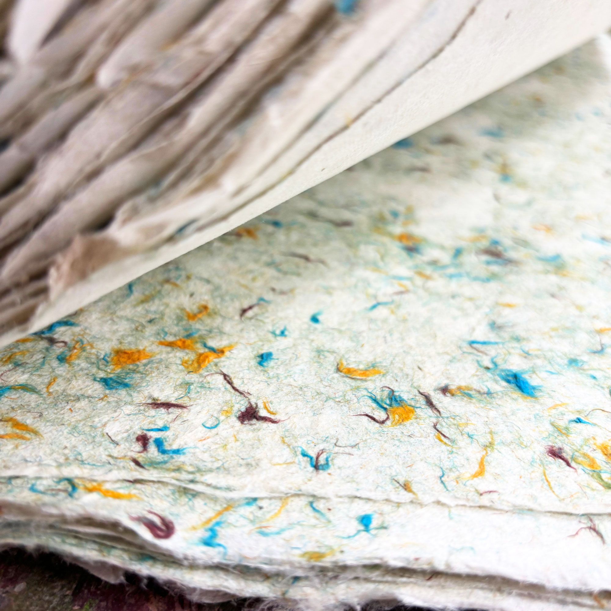 Lokta Craft / Wrapping Paper (51x76cm) - Mixed Floral Cotton