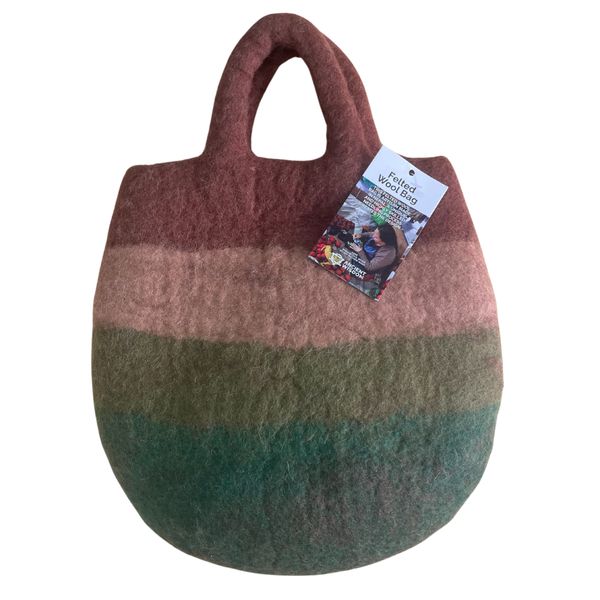 Филцована чанта Гъбена градина - 35x27 см