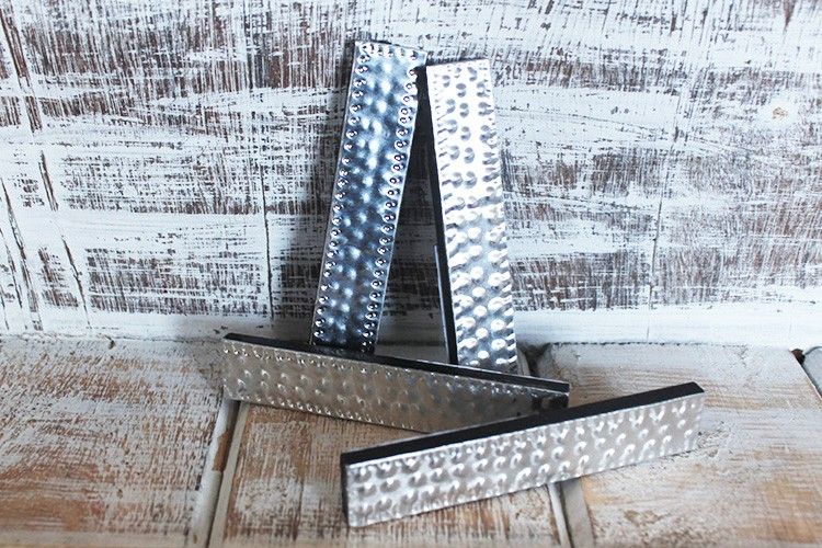 Petites Lettres en Aluminium – I