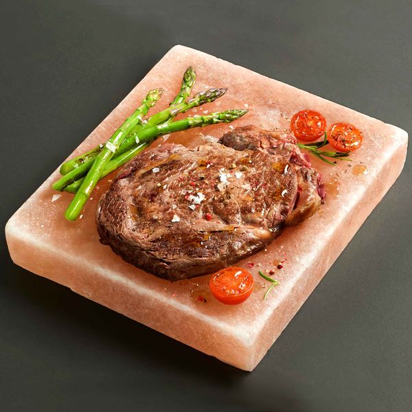Плоча за готвене от хималайска сол - квадратна - 20x20x5 см