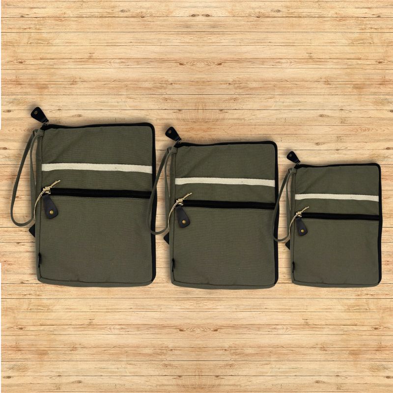 Pochette pour tablette en toile- Olive