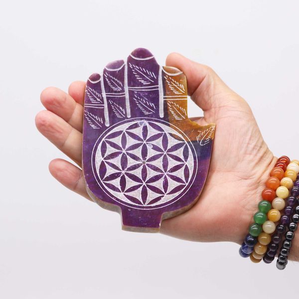 Porte-encens en pierre à savon Hamsa moyen 13x9 cm - Fleur de Vie