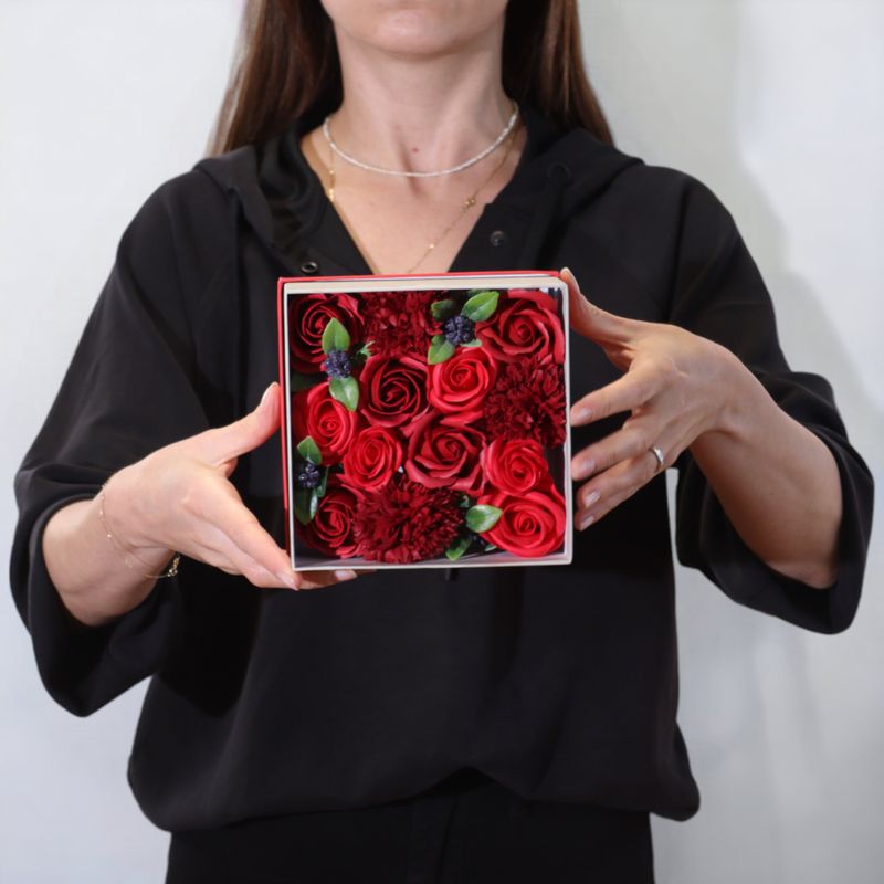 Boîte Carrée - Roses Rouge Classiques