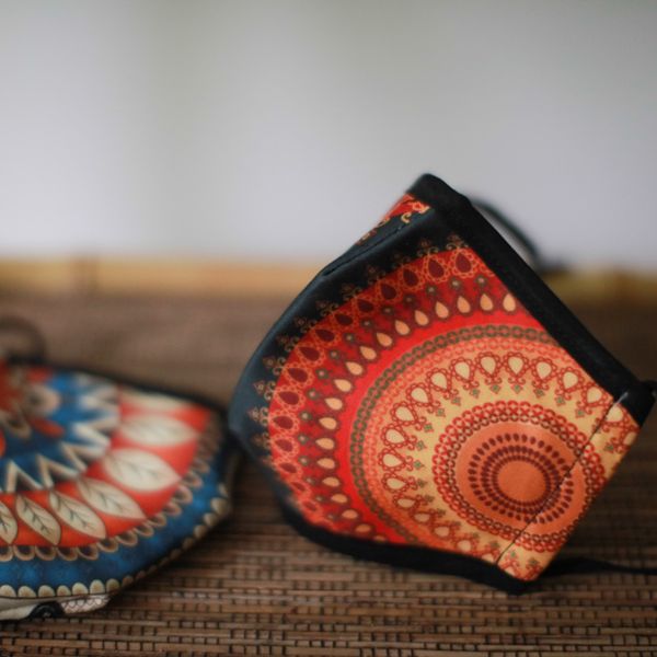 Masques Personnalisés en Tissu Adulte - Mandala Orange