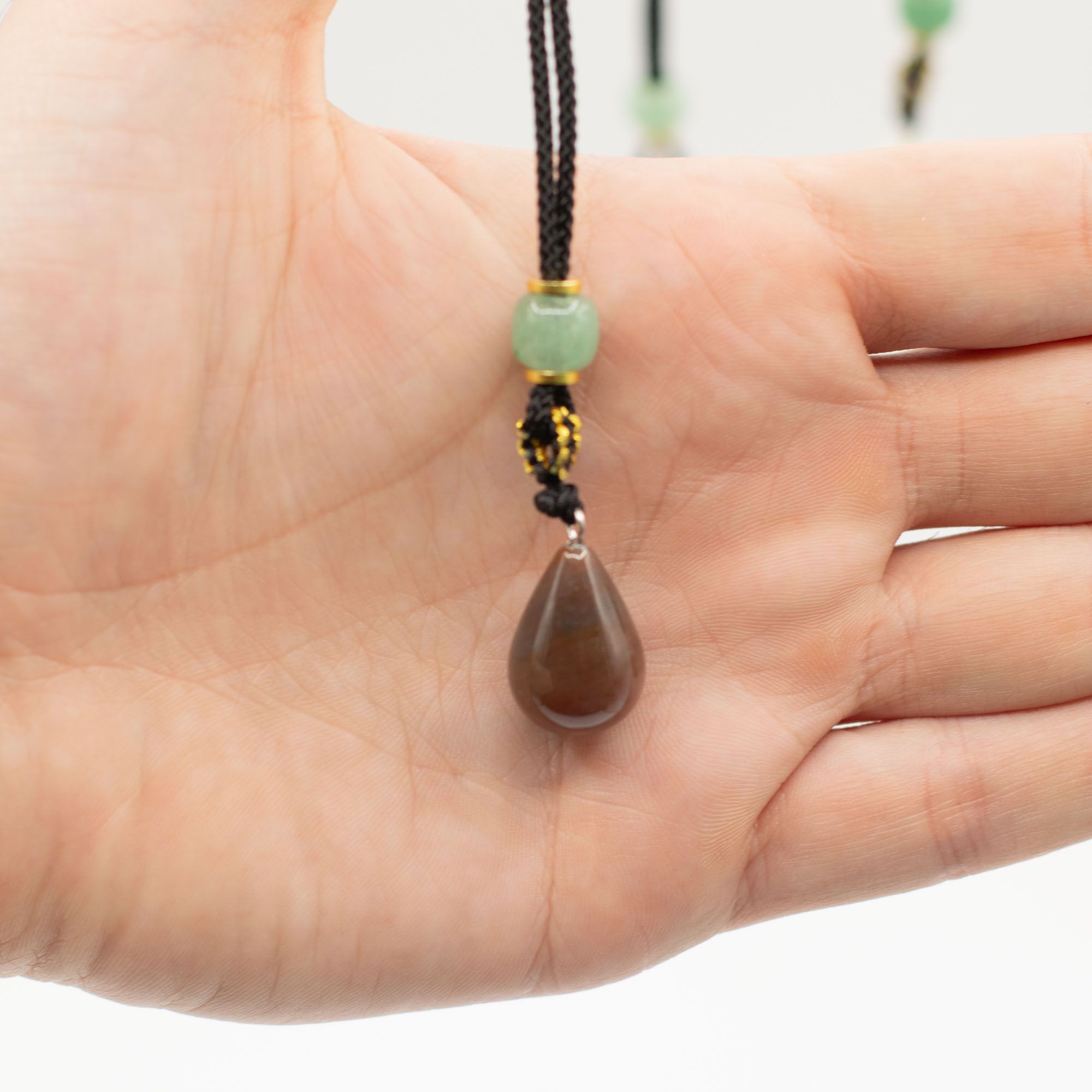 Colares de Corda com Pedras Peciosas - Coleção Botânica (sortidos)