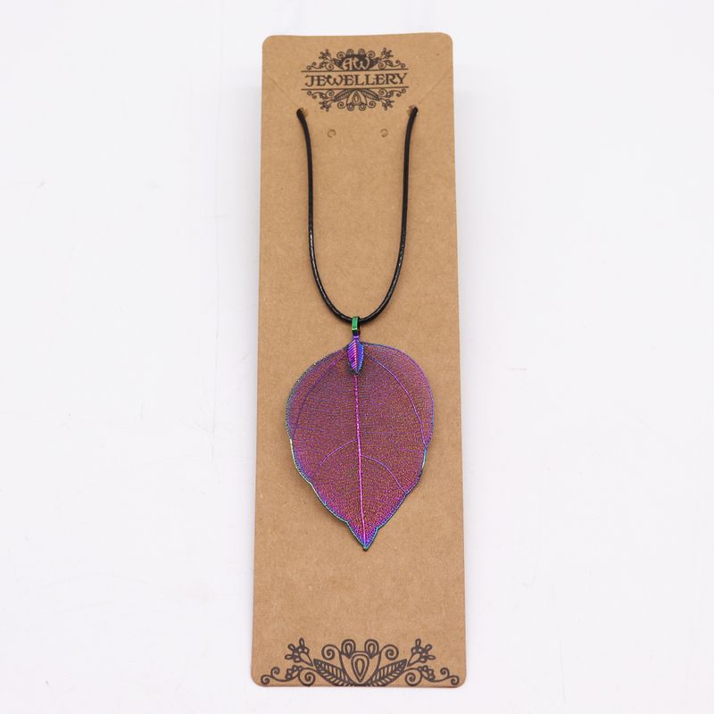 Necklace - Bravery Leaf - Lavender