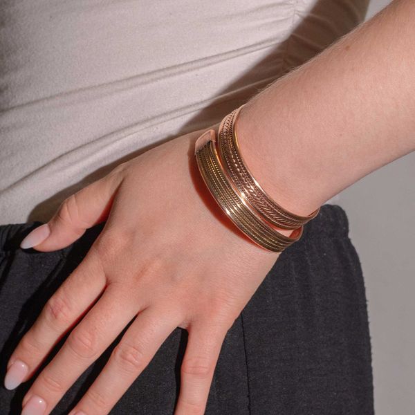 Bracelets larges cuivre avec aimants (assortiment varié)