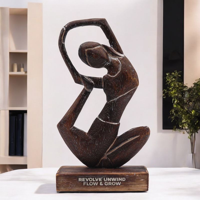 Statue Yoga en Bois - Antique - Pose en Rotation - « Tourne et Détends-toi - Flux et Croissance »