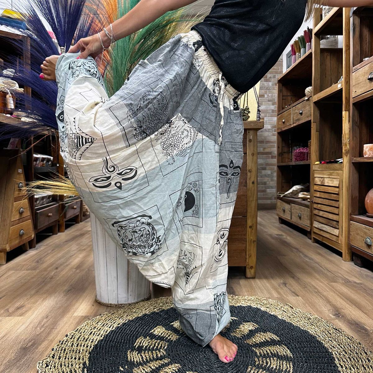 Calças de ioga e festival - Aladdin Himalayan Estampado em cinzento