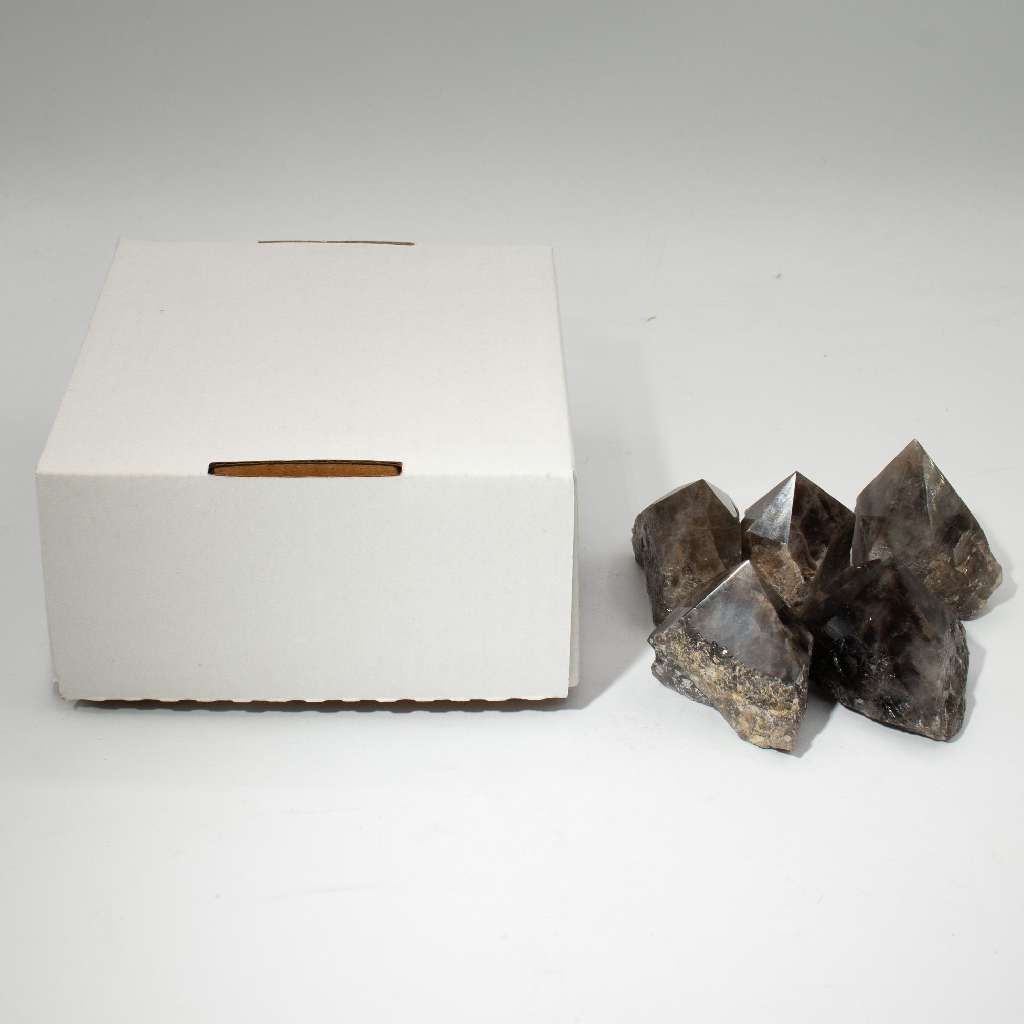Pontas de Pedras Naturais (0,7kg) - Quartzo Fumado (aprox. 5-6 peças)