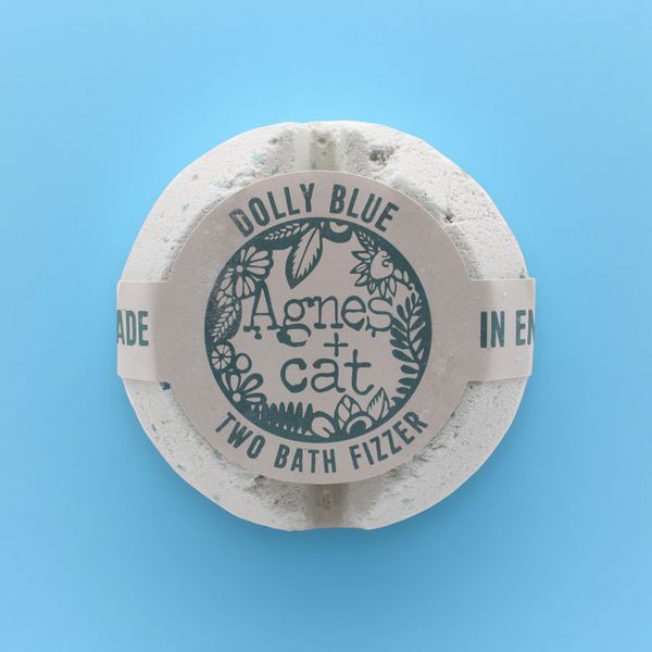 Brusande Badbomber 210g - Dolly Blue