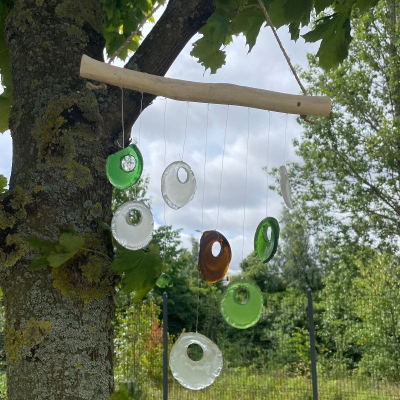 Zvonkohra z Recyklovaného Skla - Bílá / Zelená / Hnědá