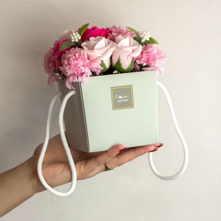 Luxuriöse Seifenblumen